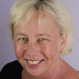 Anneke Zuur